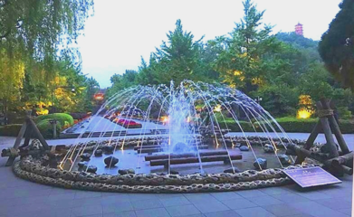 科學網-都江堰的水池噴泉-朱詩鰲的博文